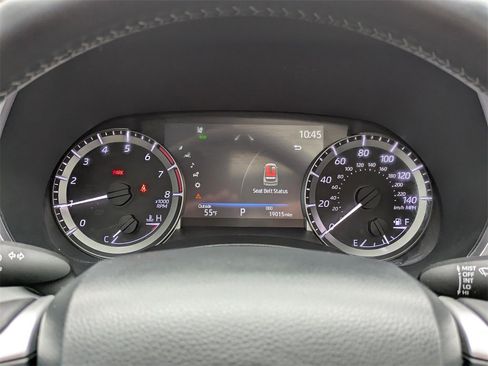 Used 2023 Toyota Highlander XLE image 20