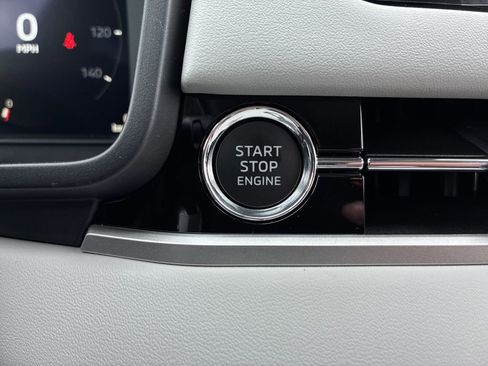New 2026 Mitsubishi Outlander SE AWD/4WD image 30