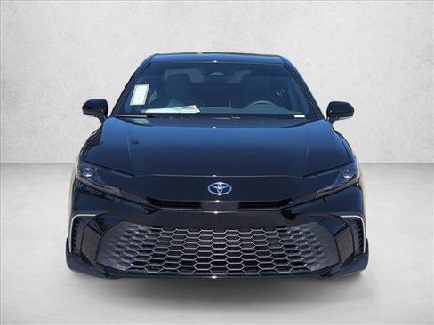 New 2026 Toyota Camry SE w/ Convenience Package FWD image 2