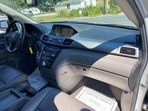 Used 2013 Honda Odyssey Touring Elite image 37