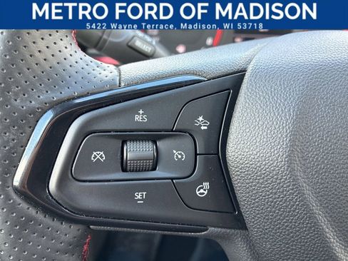 Used 2025 Chevrolet Trax RS w/ Driver Confidence Package FWD image 26