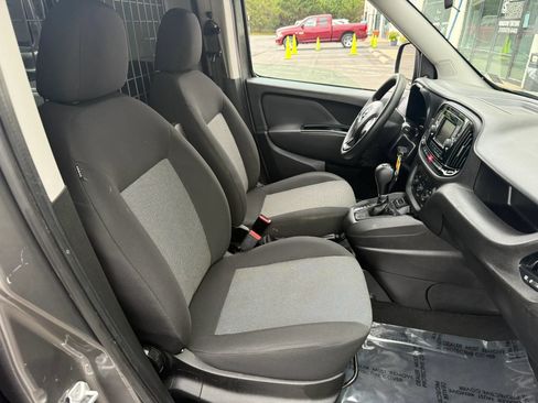 Used 2018 RAM ProMaster City Tradesman FWD image 18