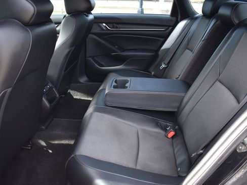 Used 2021 Honda Accord Sport image 16