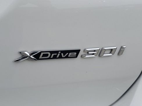 Used 2022 BMW X3 xDrive30i w/ M Sport Package AWD/4WD image 7