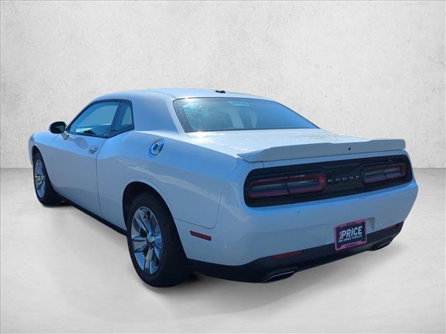 Used 2021 Dodge Challenger SXT RWD image 8