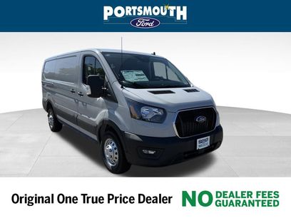 New 2025 Ford Transit 150 Low Roof AWD w/ Exterior Upgrade Package