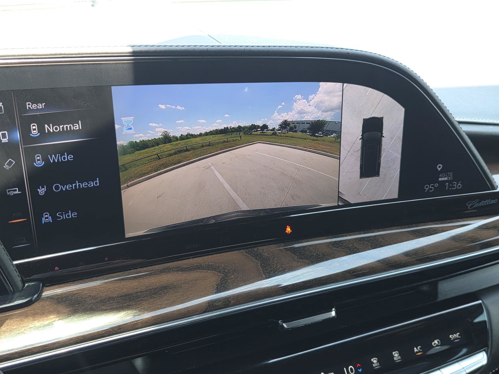 Used 2021 Cadillac Escalade Sport Platinum AWD/4WD image 34