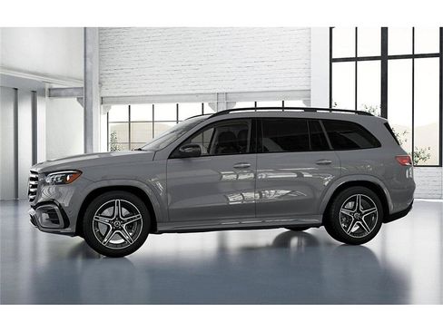 New 2026 Mercedes-Benz GLS 450 4MATIC image 36