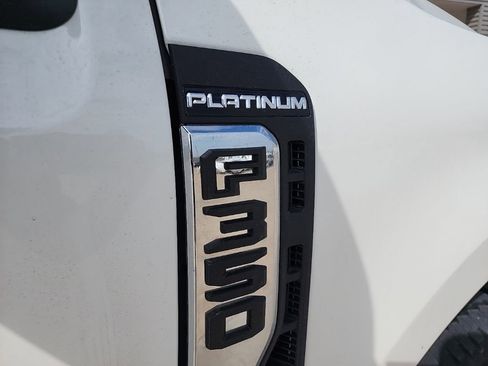 Certified 2025 Ford F350 Platinum w/ Platinum Plus Package image 7