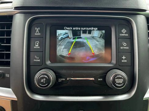 Used 2019 RAM 1500 Classic SLT RWD image 20