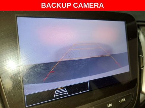 Used 2022 Chevrolet Malibu LT image 16