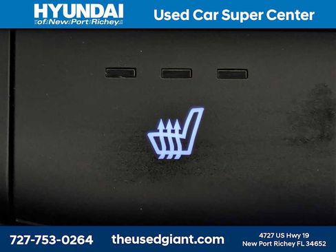 Certified 2025 Hyundai Elantra SEL FWD image 23