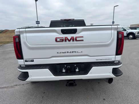 Used 2024 GMC Sierra 3500 Denali w/ Denali Reserve Package image 6