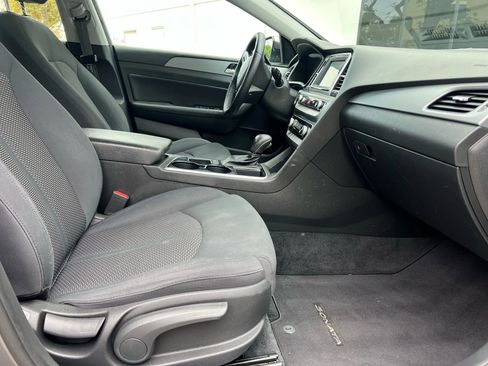 Used 2018 Hyundai Sonata SEL image 12