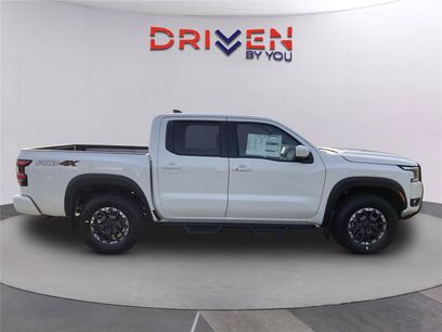 New 2026 Nissan Frontier PRO-4X w/ Pro-4x Convenience Package