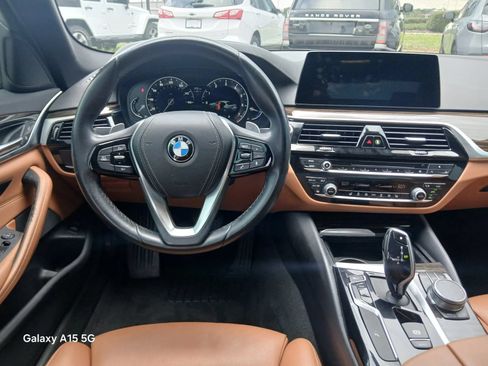 Used 2019 BMW 530i RWD image 26