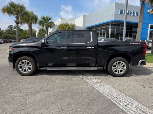 Used 2025 Chevrolet Silverado 1500 LTZ w/ Technology Package image 7