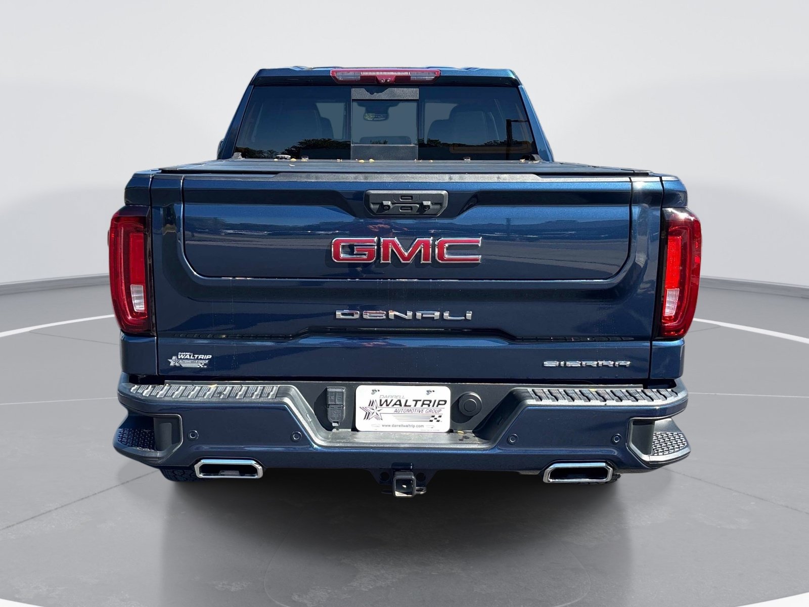 Used 2022 GMC Sierra 1500 Denali w/ Technology Package AWD/4WD image 7