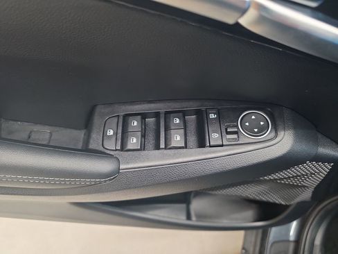 Used 2025 Kia Seltos EX w/ EX Sunroof Package image 13