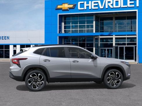 New 2026 Chevrolet Trax RS image 5