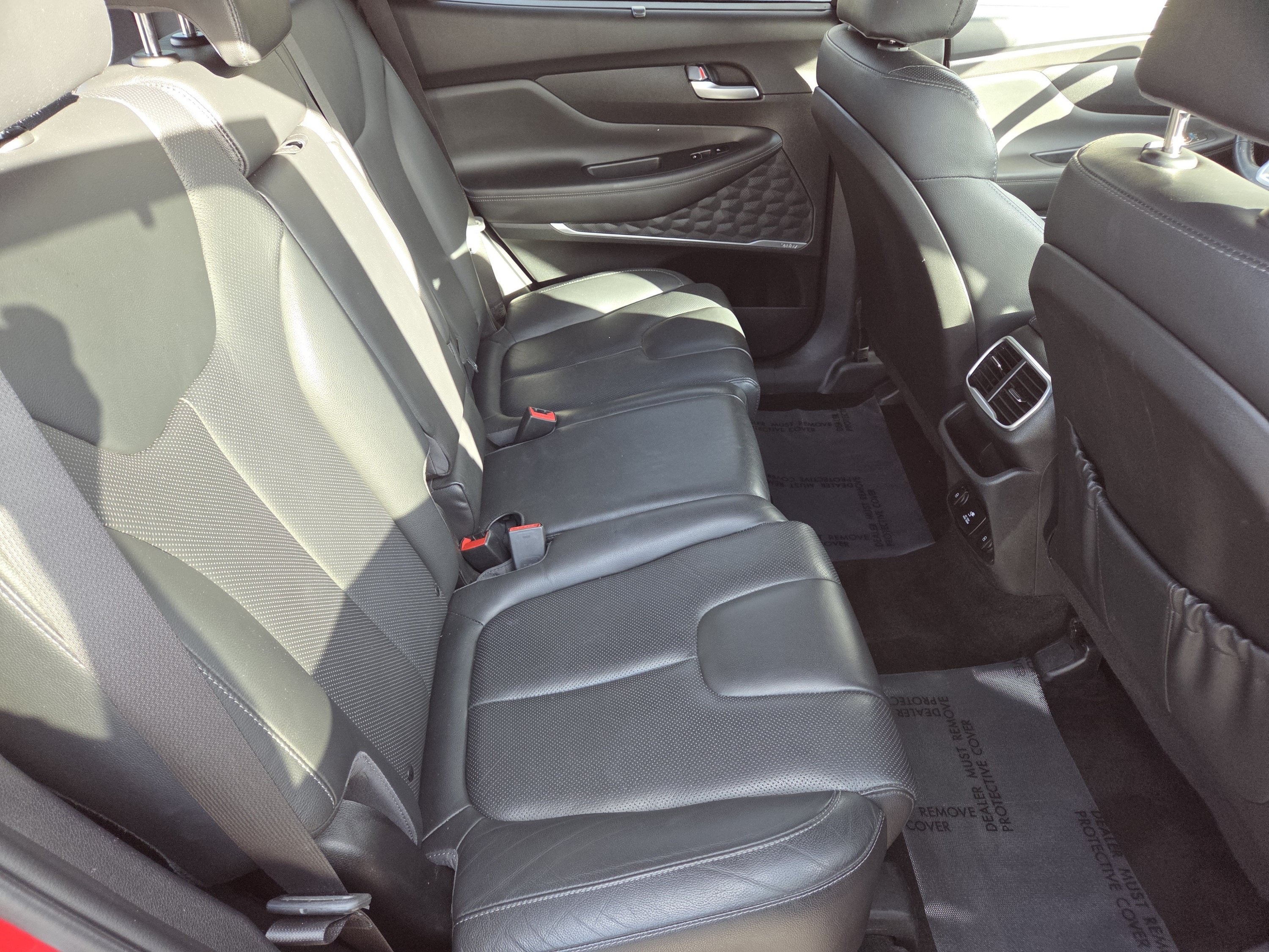 Used 2020 Hyundai Santa Fe Limited AWD/4WD image 29