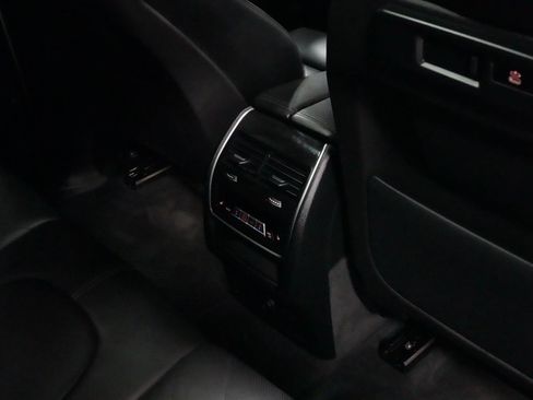 Used 2023 BMW X5 xDrive40i w/ Premium Package AWD/4WD image 11