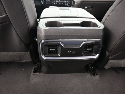 Used 2022 Chevrolet Silverado 1500 LTZ RWD image 44