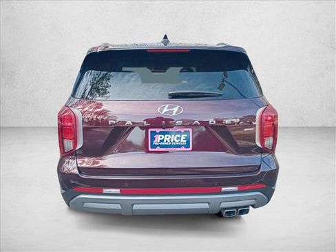 Used 2024 Hyundai Palisade Limited image 5