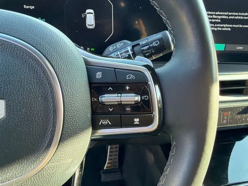 Used 2025 Kia Sorento SX Prestige AWD/4WD image 16