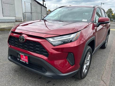 Used 2024 Toyota RAV4 XLE w/ Convenience Package AWD/4WD image 1