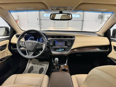 Used 2014 Toyota Avalon XLE Touring FWD image 20