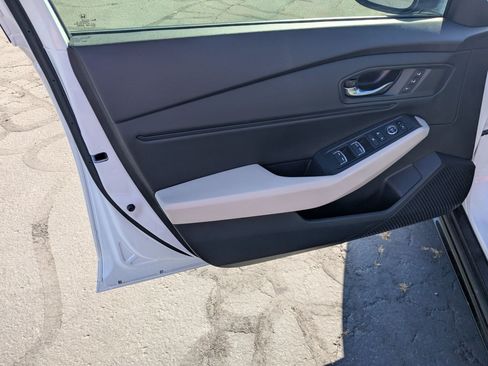 Used 2023 Honda Accord EX-L image 14