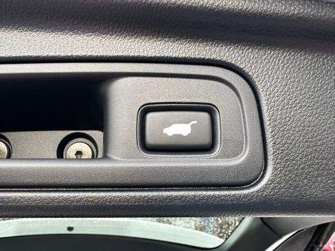 Used 2022 Honda Pilot Black Edition image 33
