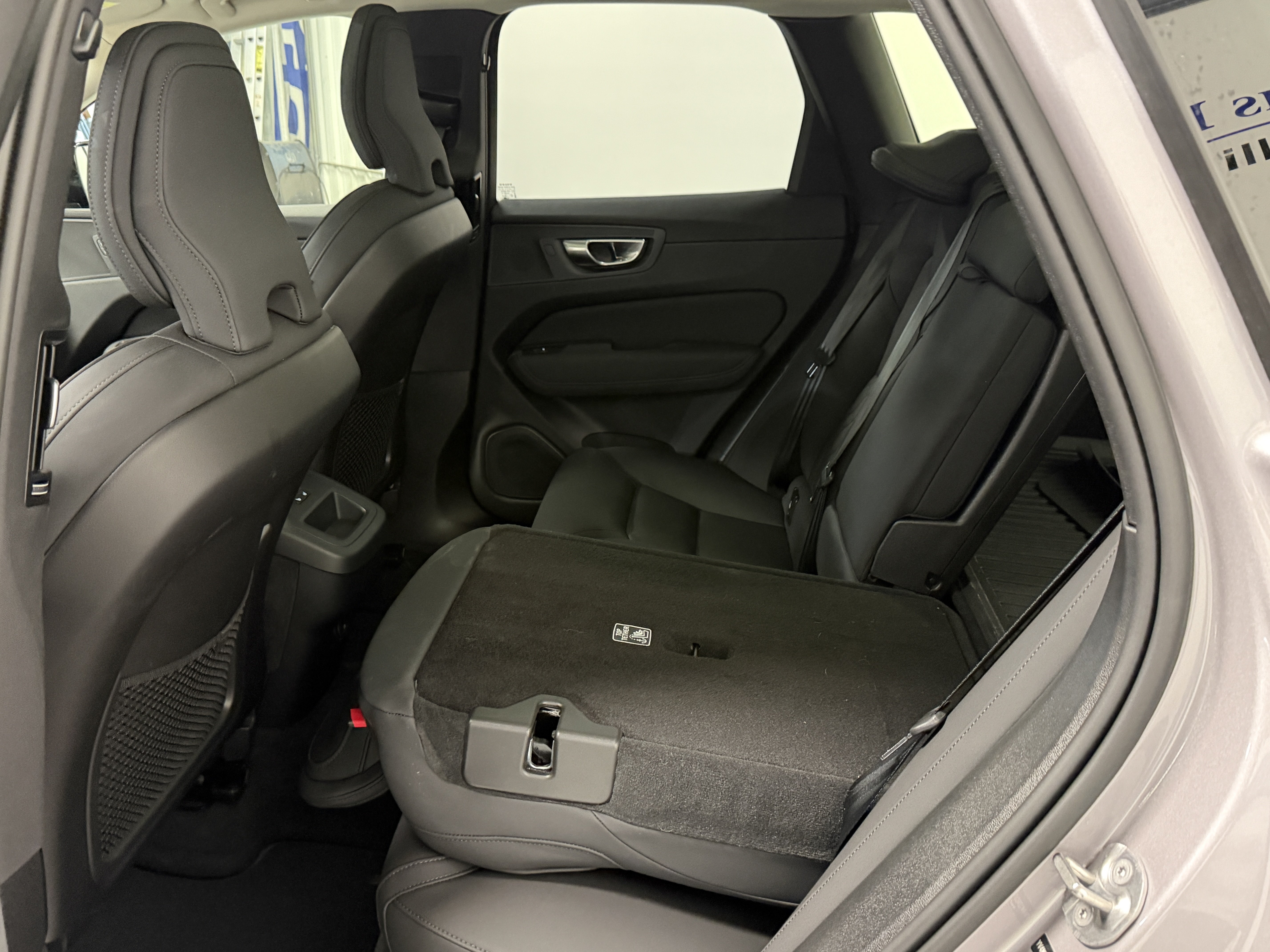 Used 2026 Volvo XC60 B5 Plus AWD/4WD image 23