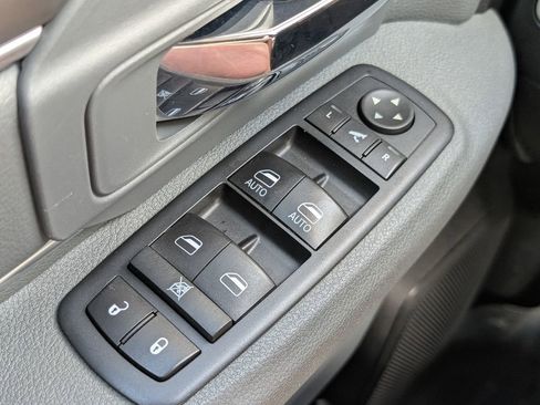 Used 2017 RAM 1500 Big Horn AWD/4WD image 40