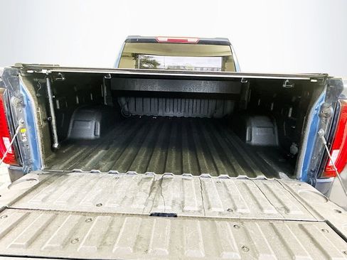 Used 2021 GMC Sierra 1500 SLT image 25