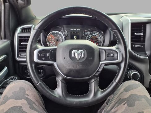 Used 2024 RAM 2500 Big Horn AWD/4WD image 16