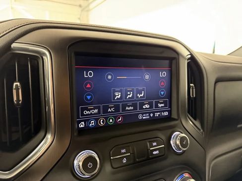 Used 2021 GMC Sierra 1500 AT4 w/ AT4 Preferred Package AWD/4WD image 30