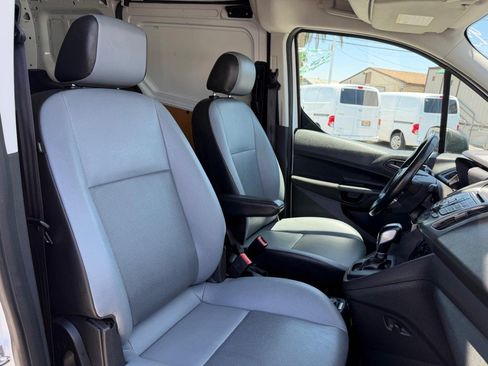 Used 2017 Ford Transit Connect XL FWD image 29