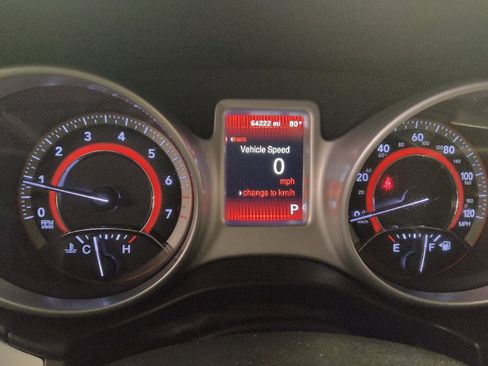 Used 2019 Dodge Journey SE w/ Connectivity Group FWD image 23