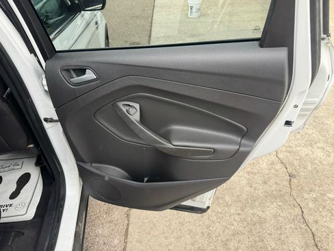 Used 2013 Ford Escape SE image 17