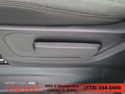 New 2026 RAM 1500 Express AWD/4WD image 17