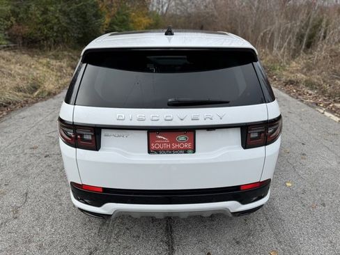 New 2025 Land Rover Discovery Sport S image 6