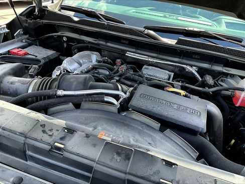 Used 2022 GMC Sierra 3500 Denali w/ Denali Ultimate Package AWD/4WD image 33