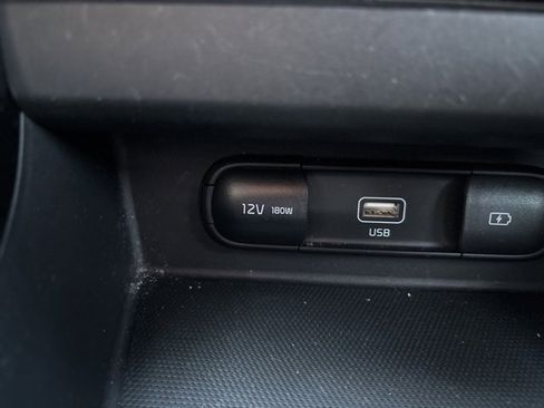 Used 2023 Kia Seltos EX image 6