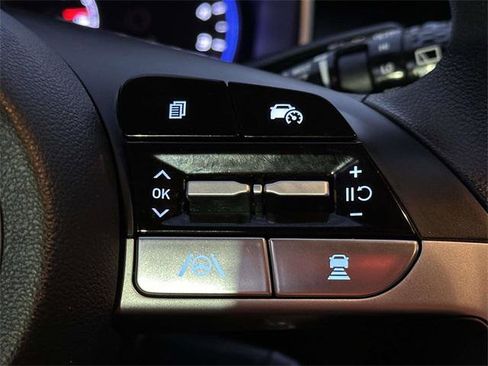 Used 2023 Hyundai Tucson SE image 22