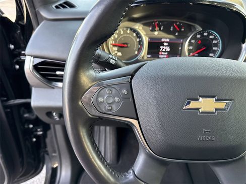 Used 2022 Chevrolet Traverse LT image 29