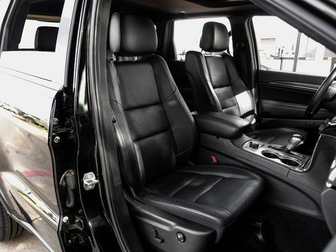 Used 2022 Jeep Grand Cherokee Limited w/ Tech Group image 45