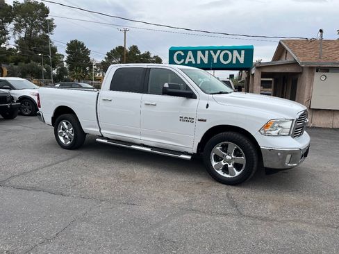 Used 2018 RAM 1500 Big Horn image 2