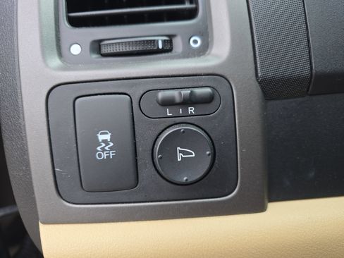 Used 2011 Honda CR-V EX image 25